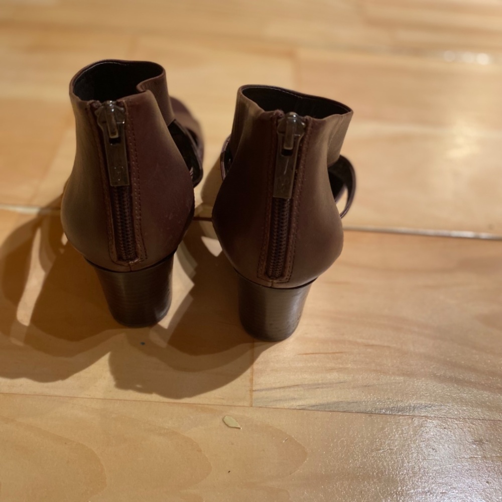 Brown leather wedges size 8 - Picture 3 of 12